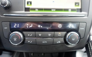 Renault Kadjar Crossover 1.2 Energy TCe 130KM 2016 Renault Kadjar 1.2TCE 130KM Full LED Skora Grzane fotele Kamera Oryginalny, zdjęcie 21