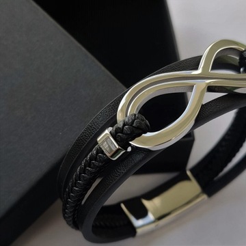 СЕРЕБРЯНЫЙ браслет, магнитная застежка, универсальный символ бесконечности.