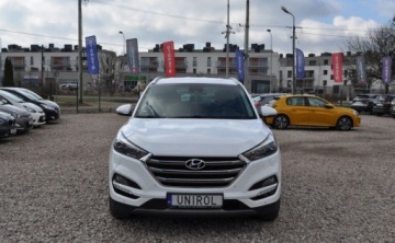Hyundai Tucson III SUV 2.0 CRDI 185KM 2015 Hyundai Tucson 2.0 185 KM Automat 4x4 Nawigacja Kamera Grzane Wentylowane, zdjęcie 2