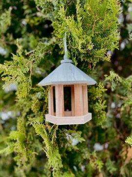 Кормушка для птиц деревянная 20х15х17 - KRM 1