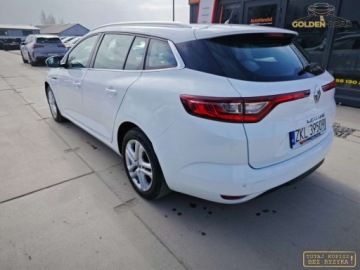 Renault Megane IV Grandtour Facelifting 1.5 Blue dCi 115KM 2020 Renault Megane 1,5 DCI 115KM klima elektryka navi czujniki zarejestrowany, zdjęcie 7