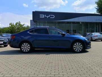 Skoda Superb III Liftback Facelifting 2.0 TDI SCR 200KM 2023 Skoda Superb STYLE, zdjęcie 5