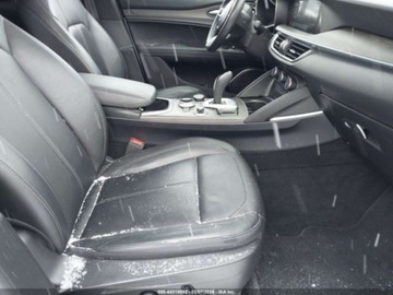 Alfa Romeo Stelvio SUV Facelifting 2.0 Turbo 280KM 2022 Alfa Romeo Stelvio Ti 2022 2.0 Benzyna 280KM, zdjęcie 10