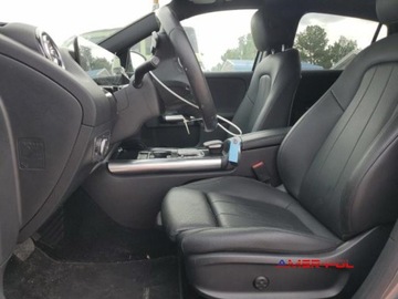 Mercedes GLA II 2021 Mercedes-Benz GLA 2021r., GLA 250 4MATIC, 2.0L 2.0 Benzyna 221KM, zdjęcie 8