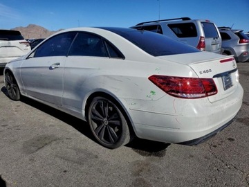 Mercedes Klasa E W213 2016 Mercedes-Benz Klasa E 2016 MERCEDES-BENZ E 400 3.0 Benzyna 329KM, zdjęcie 2