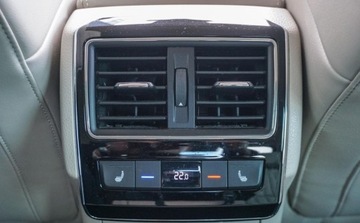 Skoda Superb III Liftback Facelifting 2.0 TSI 190KM 2020 Skoda Superb 2,0 TSI 190 KM 2.0 Benzyna 190KM, zdjęcie 20