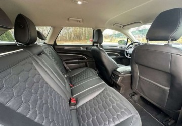 Ford Mondeo V Kombi Facelifting 2.0 EcoBlue 190KM 2019 Ford Mondeo Ford Mondeo 2.0 EcoBlue Vignale AWD 2.0 Diesel 190KM, zdjęcie 32