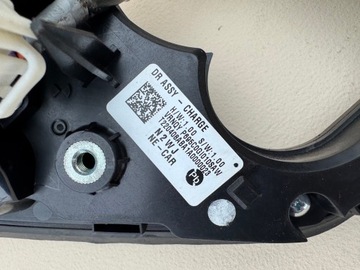 HYUNDAI IONIQ V 5 21R- HNÍZDO NABÍJENÍ