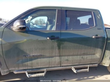 Toyota Tundra II 2022 Toyota Tundra Crewmax Sr, 2022r., 3.4L 3.4 Benzyna 389KM, zdjęcie 3