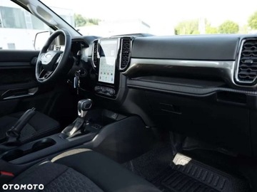 Ford Ranger VI Pojedyncza kabina 2.0 EcoBlue 170KM 2025 Ford Ranger Ford Ranger 2.0 EcoBlue 4x4 DC XLT 2.0 Diesel 170KM, zdjęcie 13