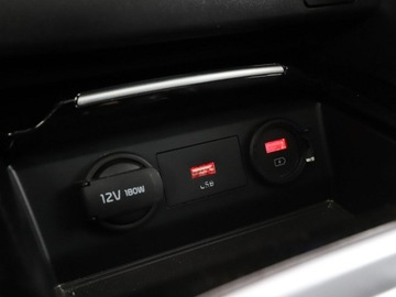 Kia XCeed Crossover 1.6 T-GDI 204KM 2019 Kia XCeed automat panorama skóra full LED grzane, zdjęcie 27