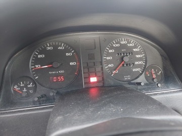 Audi 80 B4 Sedan 1.9 TDI 90KM 1993 AUDI 80 (8C2, B4) 1.9 TDI 90 KM Klimatyzacja ABS, zdjęcie 15