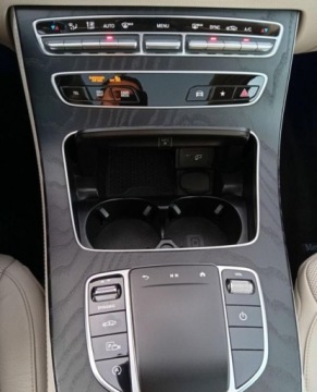 Mercedes Klasa E W213 Limuzyna Facelifting 2.0 E220d 194KM 2021 Mercedes-Benz Klasa E Salon PL AMG Airmatic Burmester LED Kam360 Distronic, zdjęcie 19