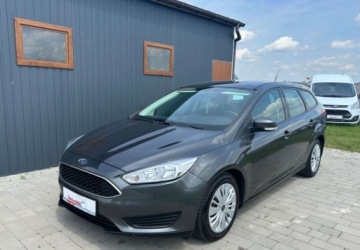 Ford Focus III Kombi Facelifting 1.0 EcoBoost 100KM 2017 Ford Focus Ford Focus, Niski Przebieg 149000km, Nowy Rozrzad, Oplacony, zdjęcie 3