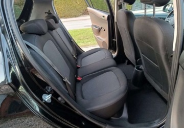 Hyundai i20 I Hatchback 5d Facelifting 1.4 CVVT 100KM 2014 Hyundai i20 2014 1.4 Benzyna 100KM Automatyczna skrzynia biegów, zdjęcie 29