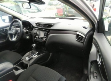 Nissan Qashqai III 2022 Nissan Qashqai 2022, 2.0L, 4x4, od ubezpieczalni, zdjęcie 5