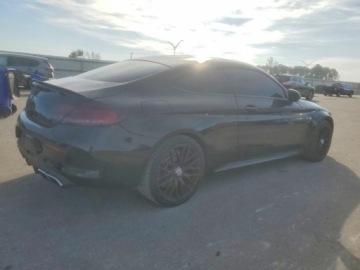 Mercedes Klasa C W205 2017 Mercedes-Benz Klasa C 63 AMG 2017 4.0 Benzyna 469KM, zdjęcie 3