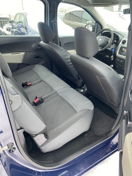 Dacia Lodgy Minivan 1.6 84KM 2013 Dacia Lodgy 2013r. 1.6i/83KM hak klima 7-osobowy, zdjęcie 9