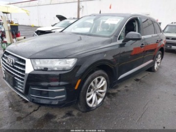 Audi Q7 II 2019 Audi Q7 55 Premium55 Se Premium, 2019r., 4x4, 3.0L 3.0 Benzyna 329KM, zdjęcie 1