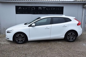 Volvo V40 II 2017 Volvo V40 Lift Duza-Navi Full-LED Klimatronic Tempomat Ambiente AluFelgi, zdjęcie 34
