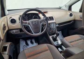 Opel Meriva II Mikrovan 1.4 Turbo ECOTEC 120KM 2011 Opel Meriva Wyjatkowa 1.4 Benzyna BOGATA WERSJA Oryginal NISKI PRZEBIEG Za, zdjęcie 5