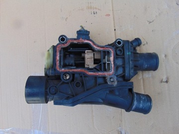 OBUDOWA TERMOSTATU FORD MONDEO MK5 FOCUS MK3 LIFT 2.0 TDCI