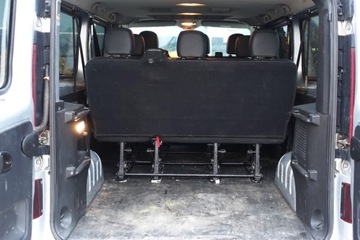 Opel Vivaro B Kombi Extra Long H1 2,9t 1.6 BiTurbo 125KM 2017 Opel Vivaro 9os. Tempomat Ogranicznik predkosci Czujniki parkowania FV, zdjęcie 5