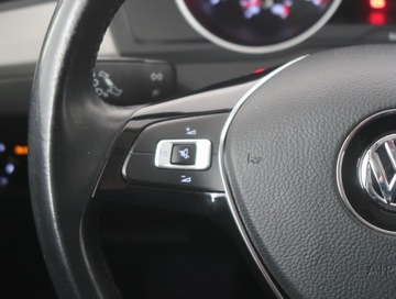 Volkswagen Passat B8 Limousine 2.0 TDI BlueMotion Technology 150KM 2016 VW Passat 2.0 TDI, Salon Polska, Serwis ASO, Navi, zdjęcie 15