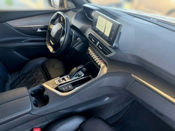 Peugeot 5008 II Crossover Facelifting 1.6 PureTech 180KM 2023 Peugeot 5008 GT kamery Skora Nawi blis night visio, zdjęcie 21