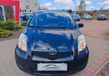 Toyota Yaris II Hatchback 5d 1.0 VVT-i 69KM 2010 Toyota Yaris ZADBANA Brak Korozji Klima Elektryka Gwarancja Benzyna, zdjęcie 2