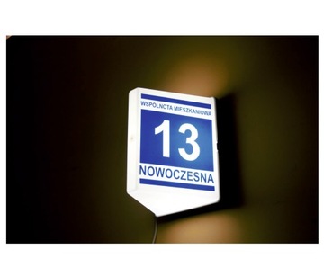 ЛАМПА, ОСВЕЩЕНИЕ НОМЕРА ДОМА, ТРЕУГОЛЬНАЯ ЛАМПА