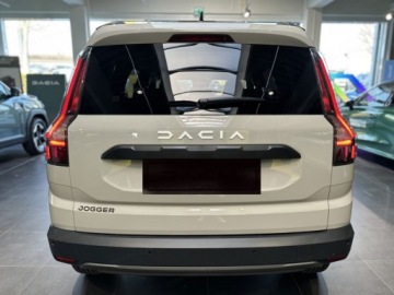 Dacia Jogger 1.0 TCe 110KM 2026 Od ręki - Journey 5-miejsc 1.0 TCe 110KM, zdjęcie 3