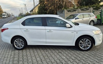 Citroen C-Elysee II Sedan 1.2 PureTech 82KM 2016 Citroen C-Elysee 1.2 VTI 82KM EXCLUSIVE Klimatronic Tempomat Alufelgi Klim, zdjęcie 5