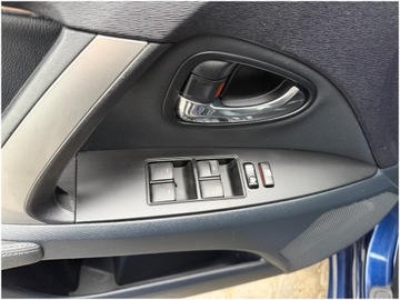 Toyota Avensis III Sedan Facelifting 2.0 D-4D 124KM 2013 Toyota Avensis sedan, zdjęcie 25