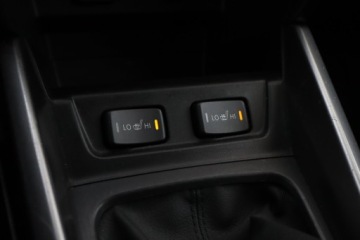 Suzuki Vitara III SUV Facelifting 1.0 BoosterJet 111KM 2019 Suzuki Vitara 1.0 BoosterJet, Salon Polska, Klima, zdjęcie 18