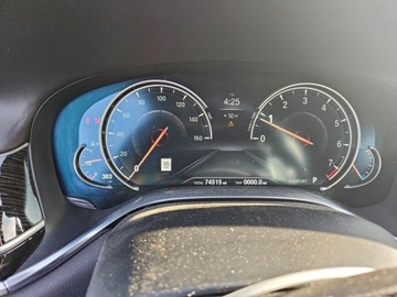 BMW Seria 7 G11-G12 2016 BMW Seria 7 750xi 2016 4.4l 4.4 Benzyna 445KM, zdjęcie 9
