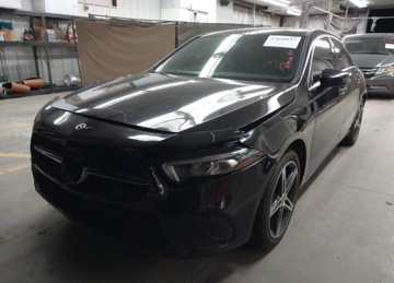 Mercedes Klasa A W177/V177 Sedan 2.0 220 190KM 2019 Mercedes-Benz Klasa A 2019r., A 220, 2L, od ubezpieczalni 2.0 Benzyna 191KM, zdjęcie 1