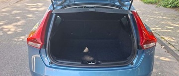 Volvo V40 II Cross Country D2 115KM 2014 Volvo V40 Volvo V40 D2 Momentum 1.6 Diesel 115KM, zdjęcie 32