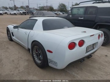 Chevrolet Corvette C6 2004 Chevrolet Corvette Z06 Hardtop 2004 5.7l 5.7 Benzyna 405KM, zdjęcie 2