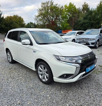 Mitsubishi Outlander III 2019 Mitsubishi Outlander Zasieg 60 km Super Stan Gwarancja Mechaniczna Sliczny, zdjęcie 10