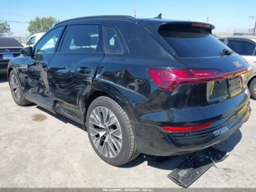 Audi Q8 2024 Audi Q8 2024r., 4x4, Elektryczny 355KM, zdjęcie 3