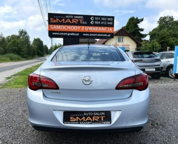 Opel Astra J Sedan 1.6 Twinport ECOTEC 115KM 2016 Opel Astra 1.6 Benzyna/LPG / Klima / Salon Pl, zdjęcie 4