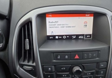 Opel Astra J Sedan 1.4 Turbo ECOTEC 140KM 2019 Opel Astra Opel Astra 1.4 Benzyna 140KM, zdjęcie 15