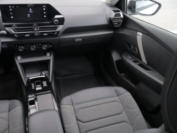 Citroen C4 III SUV 1.2 PureTech 130KM 2023 Citroen C4 1.2 PureTech, Salon Polska, zdjęcie 7