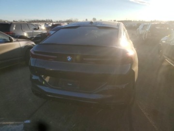 BMW X6 G06 2022 BMW X6 xDrive40i 2022 3.0l 3.0 Benzyna 335KM, zdjęcie 2