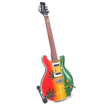 Мини-гитара Bob Marley Tribute Ganja 0468