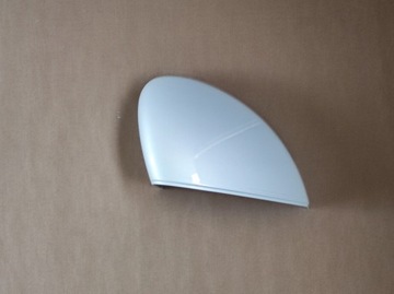 PRAWA OBUDOWA LUSTERKA POLESTAR II KOLOR 707