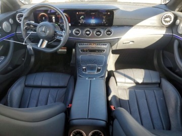 Mercedes Klasa E W213 2021 Mercedes-Benz Klasa E 450 2021 3.0 Benzyna 362KM, zdjęcie 8