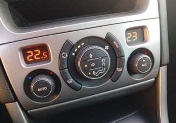 Peugeot 308 I SW Facelifting 1.6 VTI 120KM 2012 Peugeot 308 Zarejestrowany - Ubezpieczony - 1,6 - 120 km 1.6 Benzyna 120KM, zdjęcie 27