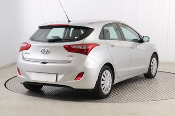 Hyundai i30 II Hatchback 5d 1.4 MPI 100KM 2015 Hyundai i30 1.4 CVVT, Salon Polska, Serwis ASO, zdjęcie 4